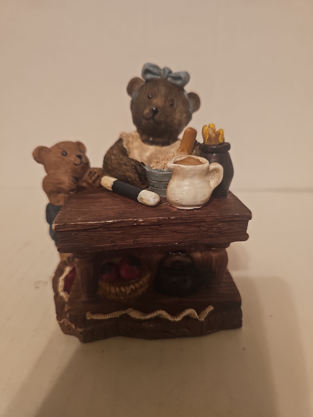 Vintage M.V.P. Designs Poly Bears Playing Mother /Son Bear Baking Resin Figurine